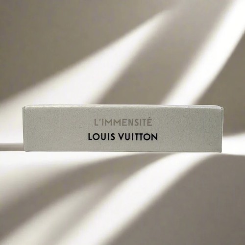 Louis vuitton sample vial - louis,